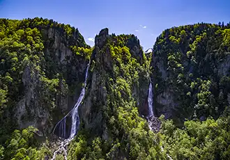 銀河・流星の滝